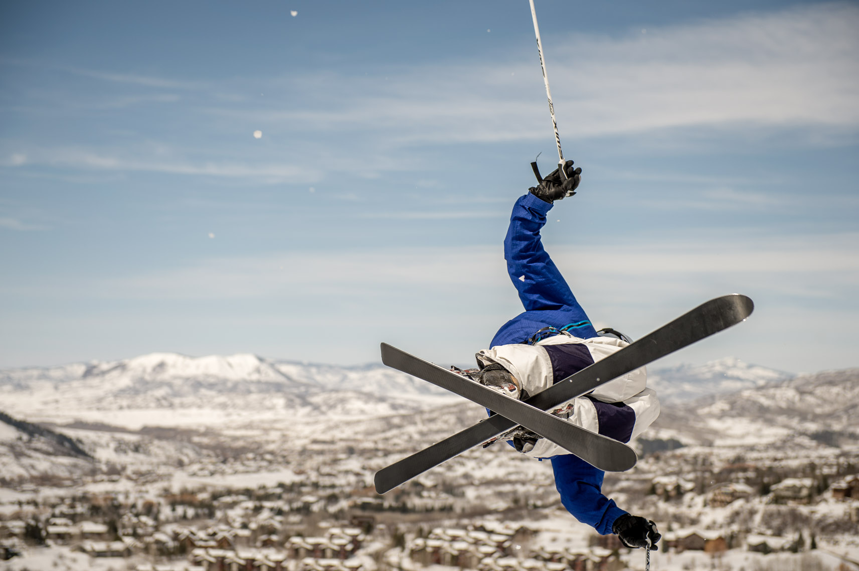 Kevin Steele - an acrobatic ski jumper in the air